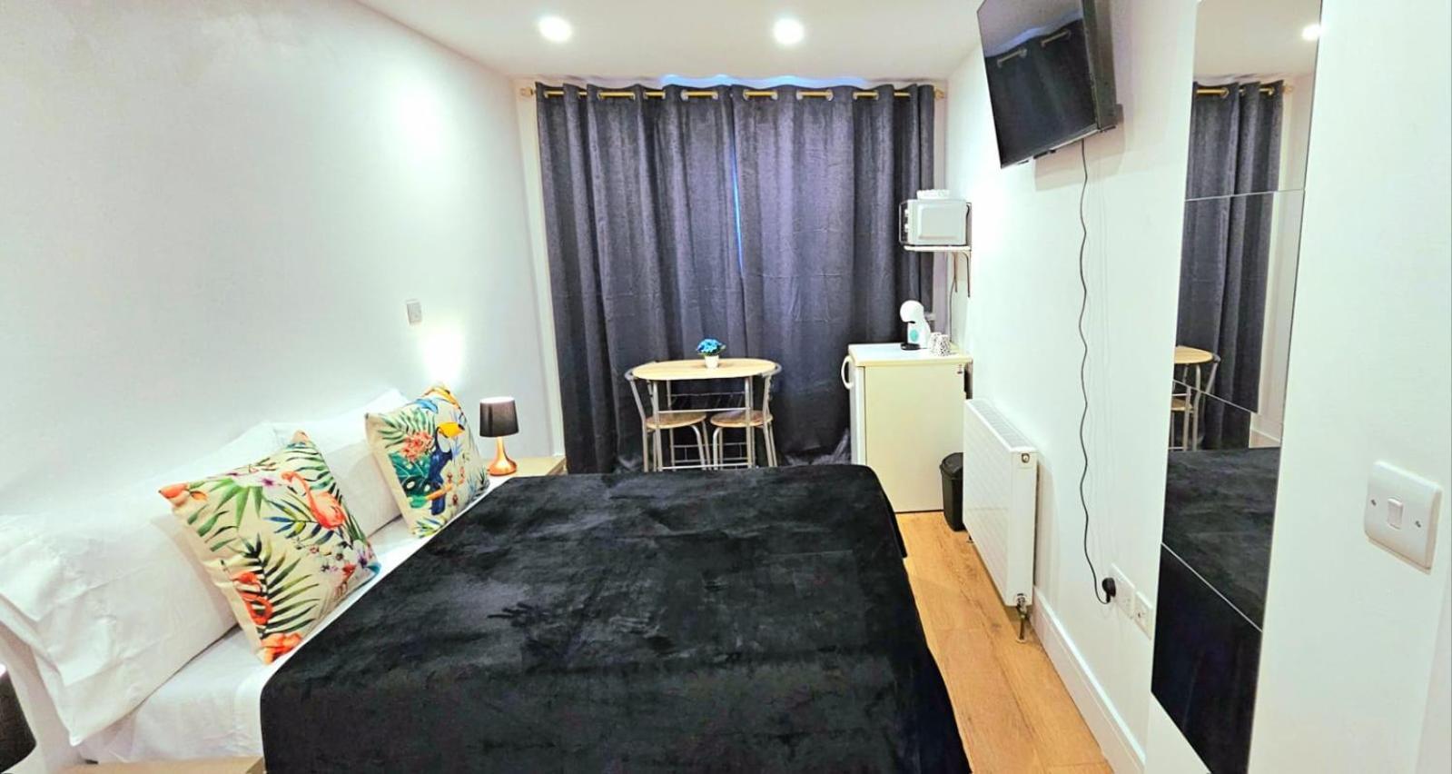 Penelope Ensuite Double Room Londra Dış mekan fotoğraf